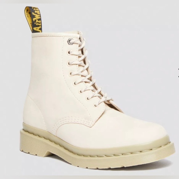 Dr Marten’s 1460 Parchment Beige Mono Milled Nubuck Leather Lace Up Boot size 11 - Picture 9 of 10